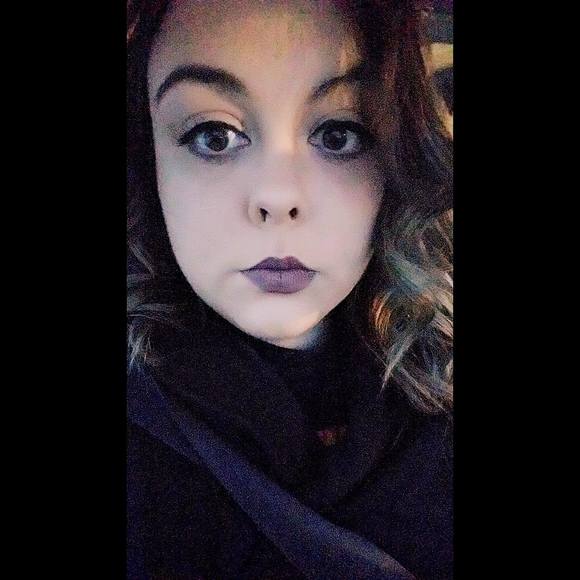 Meet your Posher, Jackilyn - Picture 1 of 1